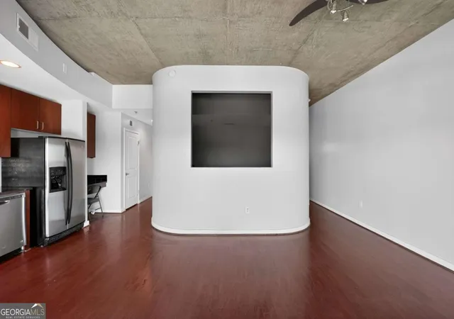 2nd image of 361 17th St Nw #1820, Atlanta, GA 30363 | MLS# 10719844