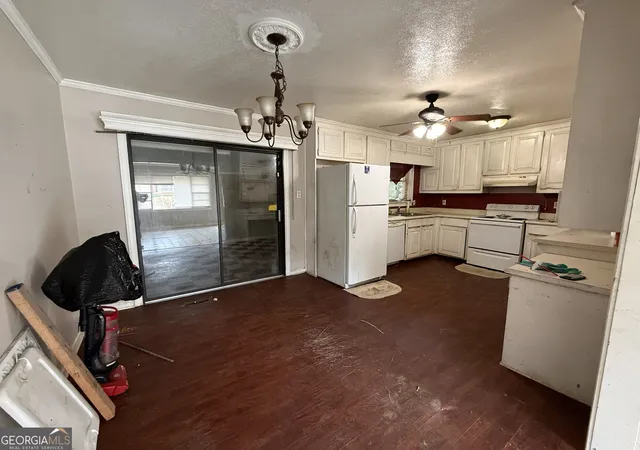Photo 3 of House for sale at 333 Windemere Wy, Jonesboro, GA 30238 | MLS# 10784282 | Listing updated on 2026-09-06