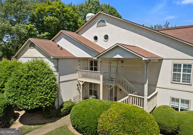 Photo 1 of Townhouse for sale at 208 Bridge Ln Se, Smyrna, GA 30082 | MLS# 10833118 | Listing updated on 2026-08-28