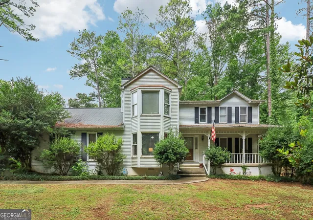 Photo 1 of Single family home for sale at 145 Red Oak Dr, Fayetteville, GA 30214 | MLS# 10808099 | Listing updated on 2026-07-31