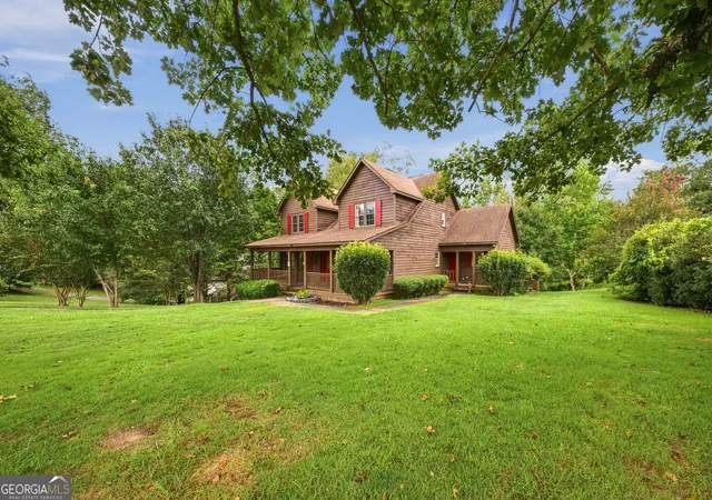 Photo 3 of Single family home for sale at 6376 Mansion Dr, Macon, GA 31216 | MLS# 10826334 | Listing updated on 2026-08-28