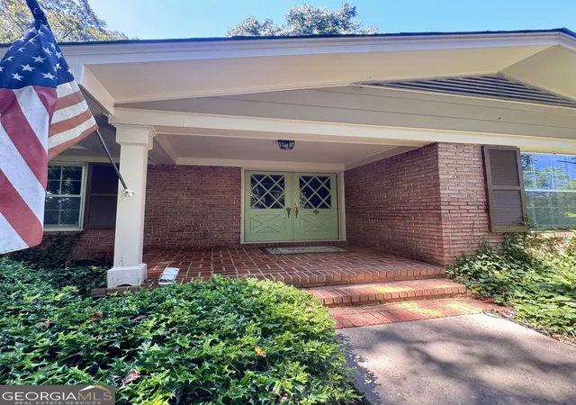 Photo 2 of Single family home for sale at 601 Cherokee Rd, Lagrange, GA 30240 | MLS# 10753138 | Listing updated on 2026-09-12
