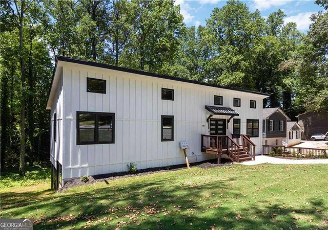 25th image of 775 Catherine Dr, Lawrenceville, GA 30044 | MLS# 10771581
