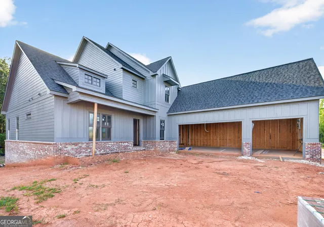 Photo 2 of Single family home for sale at 271 Lake Vista Dr, Statham, GA 30666 | MLS# 10798039 | Listing updated on 2026-09-14