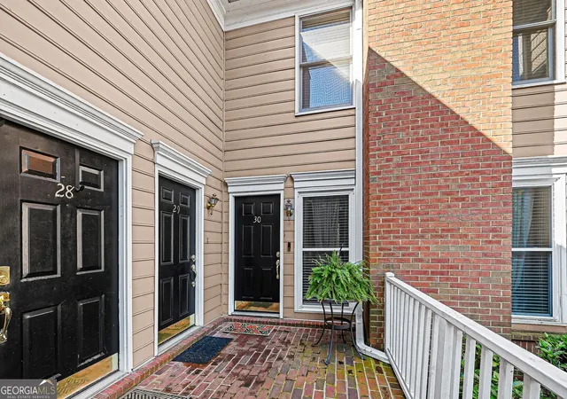 Townhouse for sale at 7500 Roswell Rd #30, Sandy Springs, GA 30350 | MLS# 10833965