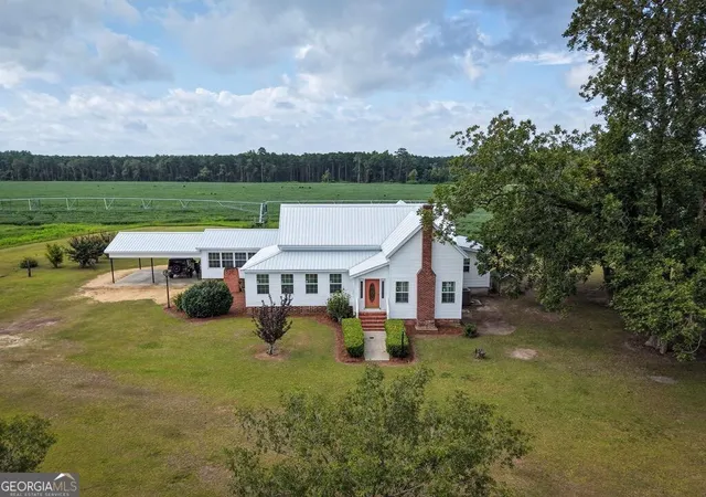 Photo 2 of Single family home for sale at 1814 Antioch Greggs Rd, Adel, GA 31620 | MLS# 10818143 | Listing updated on 2026-08-17