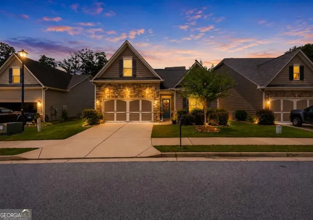 Photo 3 of Single family home for sale at 253 Jefferson Ave, Canton, GA 30114 | MLS# 10802342 | Listing updated on 2026-09-17
