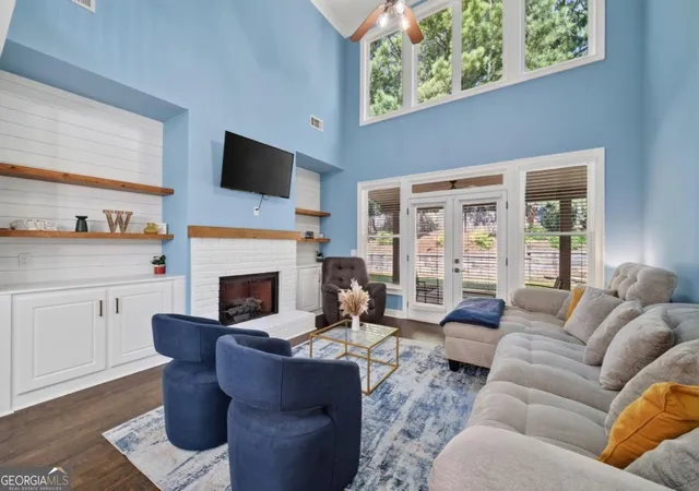 Photo 2 of Single family home for sale at 2073 Millcrest Dr, Hoschton, GA 30548 | MLS# 10827534 | Listing updated on 2026-09-13