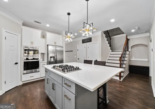 Photo 3 of Single family home for sale at 2073 Millcrest Dr, Hoschton, GA 30548 | MLS# 10827534 | Listing updated on 2026-09-13