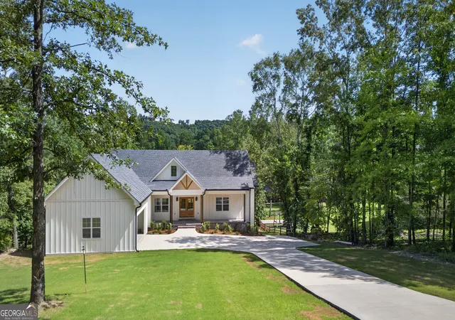Homes for sale in Cedar Bluff, AL | 105 County Road 764, Cedar Bluff, AL 35959 | MLS# 10805027