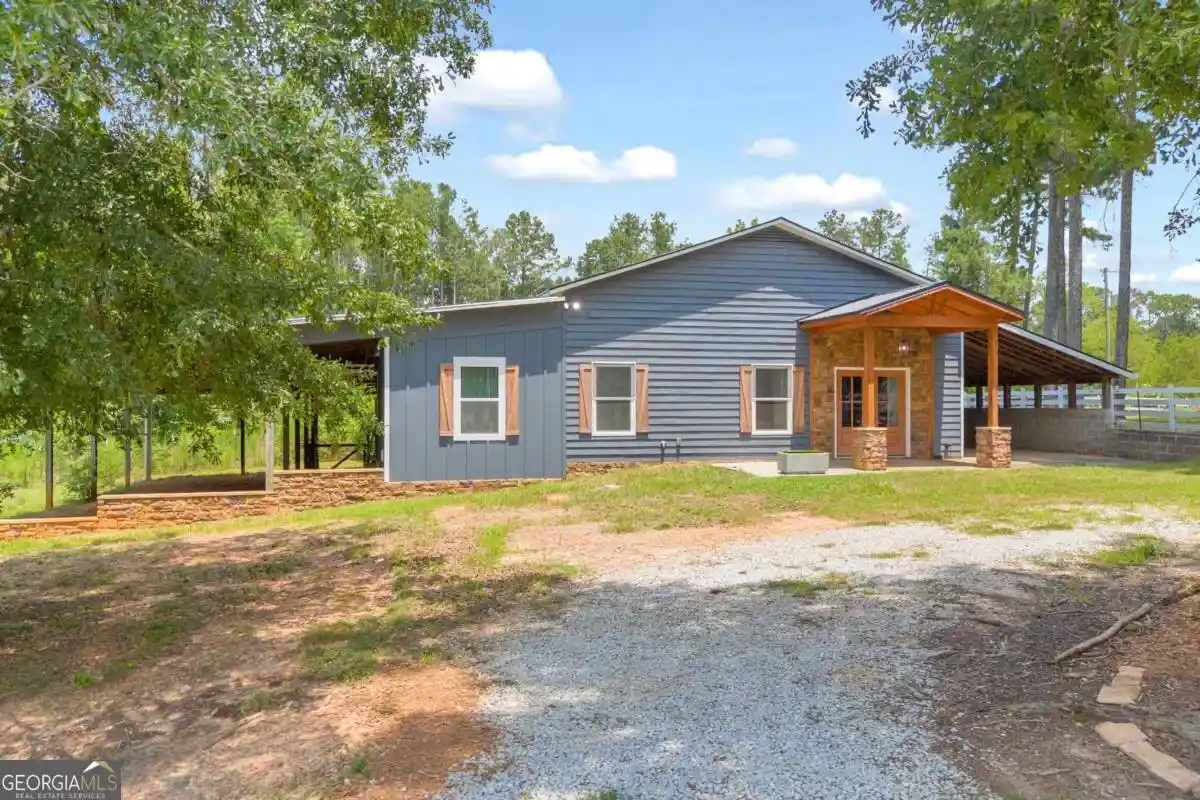 Photo 1 of Single family home for sale at 239 Jeremy Dr, Colbert, GA 30628 | MLS# 10815310 | Listing updated on 2026-10-20
