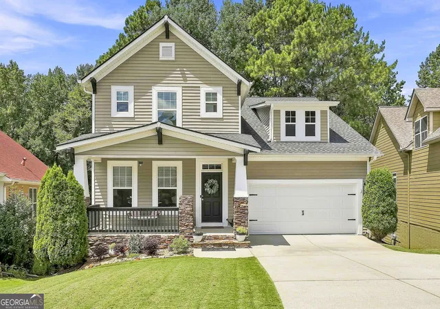 1st image of 152 Greenview Dr, Newnan, GA 30265 | MLS# 10824793