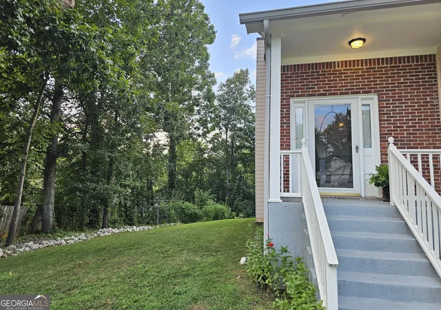 Photo 4 of Single family home for sale at 3536 Stonefield Ct, Rex, GA 30273 | MLS# 10811908 | Listing updated on 2026-08-20