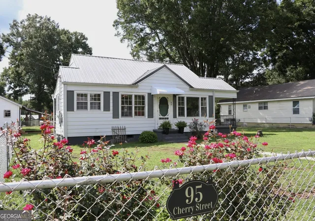 Photo 1 of Single family home for sale at 95 Cherry Street, Trion, GA 30753 | MLS# 10825771 | Listing updated on 2026-09-16