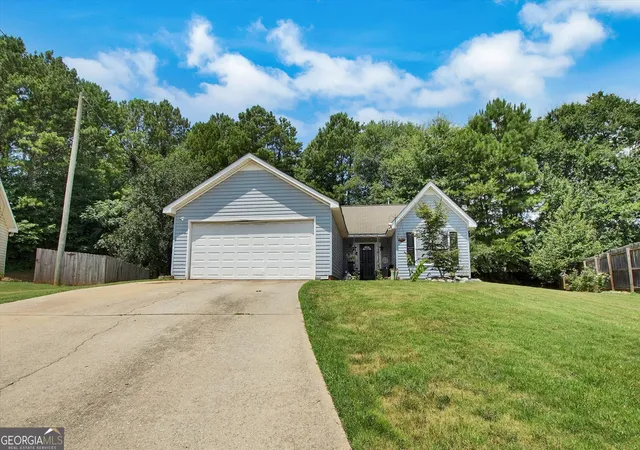 Photo 2 of Single family home for sale at 339 Regal Rd, Jackson, GA 30233 | MLS# 10805422 | Listing updated on 2026-09-10