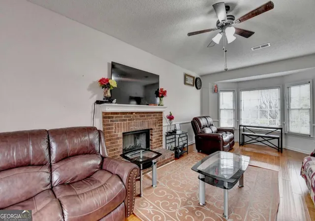 Photo 4 of Single family home for sale at 161 Muddy River Rd, Lawrenceville, GA 30043 | MLS# 10799285 | Listing updated on 2026-10-30