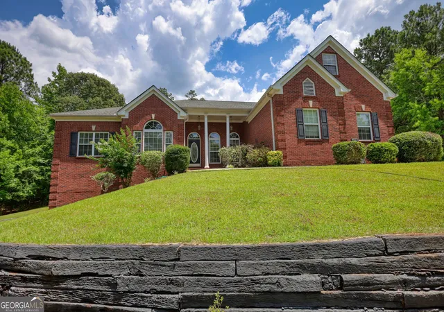 Homes for sale in Greensboro, GA | 1670 Northwoods Dr, Greensboro, GA 30642 | MLS# 10797020