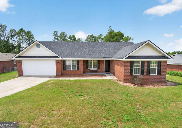 Photo 1 of Sale Pending at 2025 Clarkston Dr, Augusta, GA 30909 | MLS# 10826159 | Listing updated on 2026-09-11