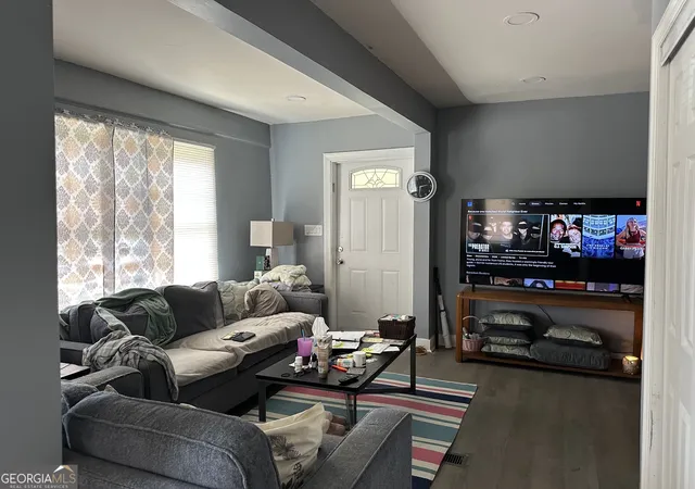 2nd image of 800 West Ave, Gainesville, GA 30501 | MLS# 10812051