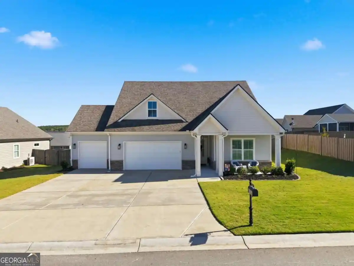 Single family home for sale at 110 Applewood Way, Homer, GA 30547 | MLS# 10877322
