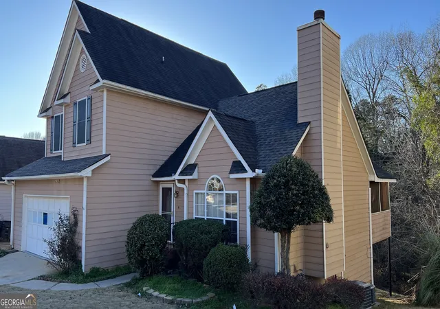 Photo 3 of Single family home for sale at 2554 Sterling Dr, Lawrenceville, GA 30043 | MLS# 10797965 | Listing updated on 2026-08-29