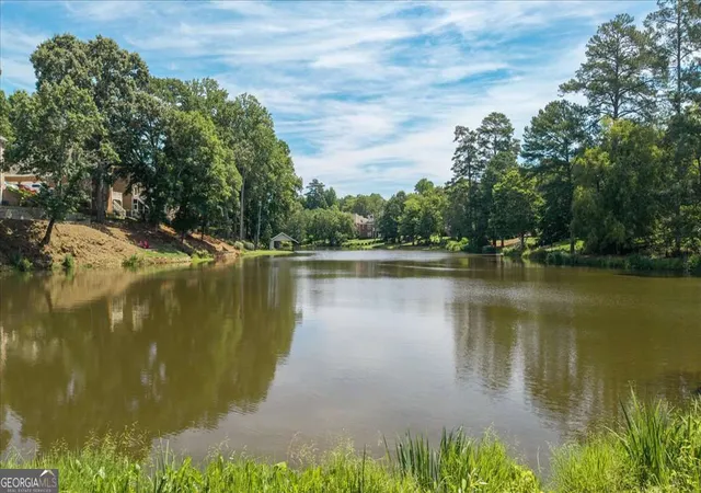 Photo 3 of Sale Pending at 4516 Meadow Clb Dr, Suwanee, GA 30024 | MLS# 10793413 | Listing updated on 2026-09-01