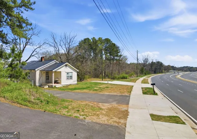 Photo 2 of Land for sale at 3823 Cumming Hwy, Canton, GA 30115 | MLS# 10719961 | Listing updated on 2026-04-10
