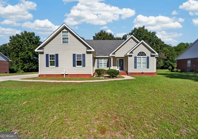 Photo 1 of Single family home for sale at 129 Hidden Crk Cir, Lizella, GA 31052 | MLS# 10876448 | Listing updated on 2026-10-28