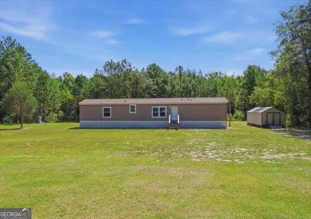 Homes for sale in Hinesville, GA | 2720 John Wells Rd, Hinesville, GA 31313 | MLS# 10786821