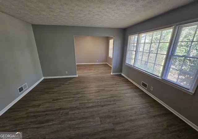 4th image of 2858 Davidson Dr #2858, Lithonia, GA 30058 | MLS# 10634534