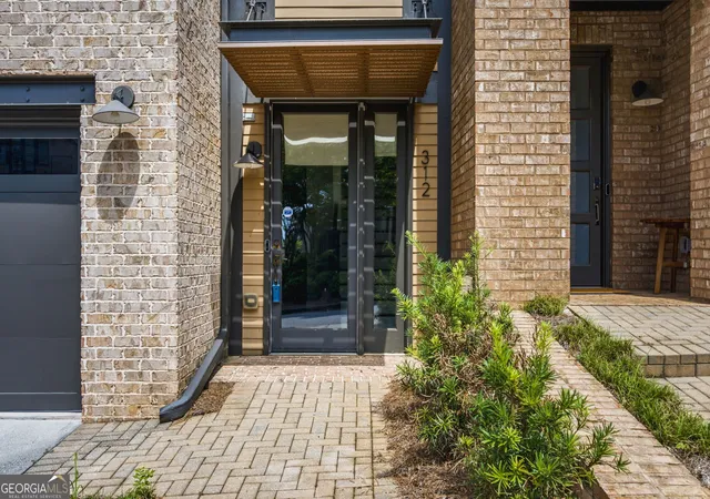 Photo 4 of Townhouse for sale at 312 Sonatina Ter, Alpharetta, GA 30009 | MLS# 10814936 | Listing updated on 2026-10-19