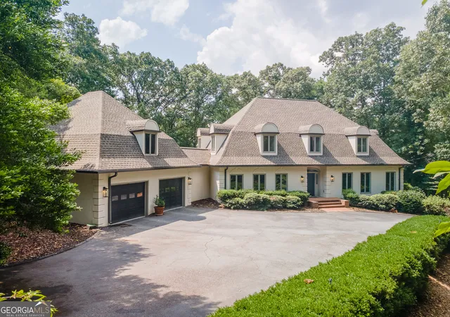 Photo 1 of Mansion for sale at 4010 Paper Mill Rd Se, Marietta, GA 30067 | MLS# 10799784 | Listing updated on 2026-09-16