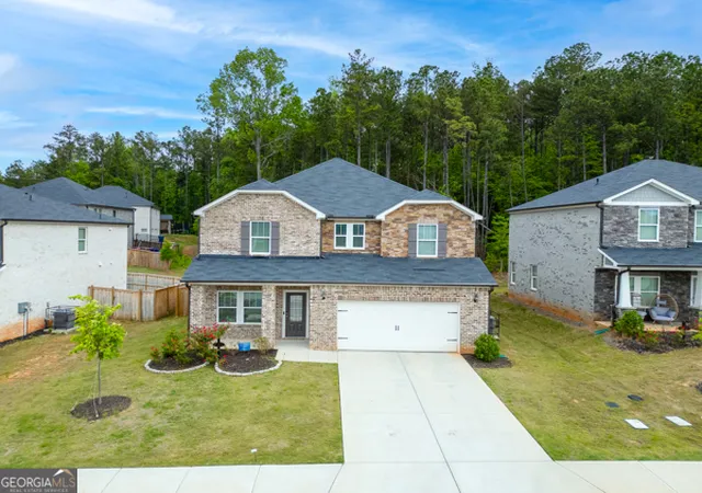 Homes for sale in Fairburn, GA | 7767 Richmond Trl, Fairburn, GA 30213 | MLS# 10766227