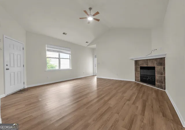 3rd image of 7903 Bluefin Trl, Union City, GA 30291 | MLS# 10754170