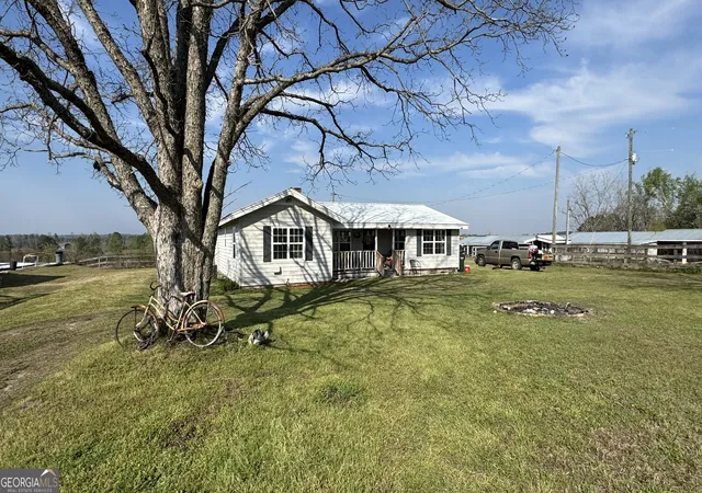 Homes for sale in Collins, GA | 9297 Lynntown Rd, Collins, GA 30421 | MLS# 10722840