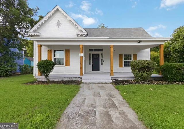 Photo 1 of Single family home for sale at 6860 Main St, Lithonia, GA 30058 | MLS# 10792183 | Listing updated on 2026-08-29