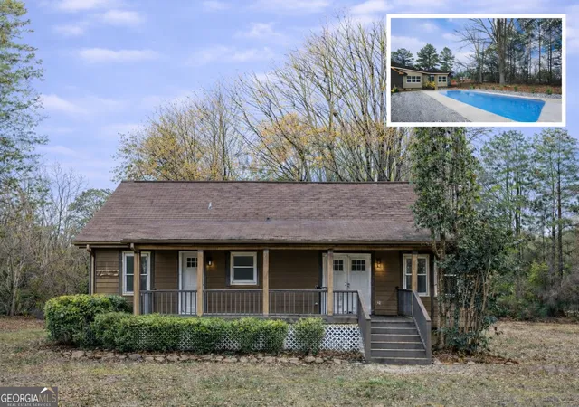 1st image of 12 Clearwater Rd, Sharpsburg, GA 30277 | MLS# 10810127