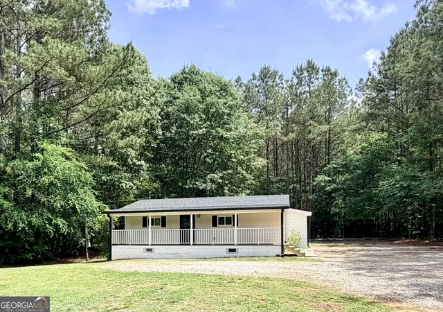 Homes for sale in Buckhead, GA | 1381 Oconee Rd, Buckhead, GA 30625 | MLS# 10775636