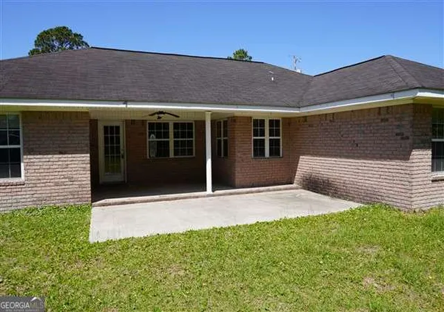 Photo 1 of Sale Pending at 330 Cowart Rd, Hinesville, GA 31313 | MLS# 10543166 | Listing updated on 2025-11-03