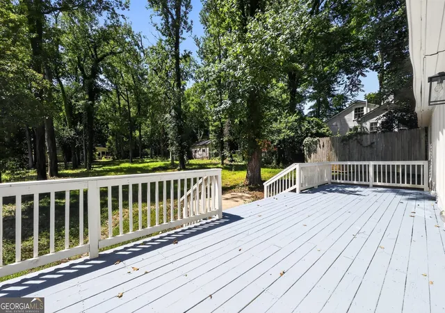 Photo 2 of Single family home for sale at 562 Marjorie Pl, Macon, GA 31204 | MLS# 10827513 | Listing updated on 2026-09-04