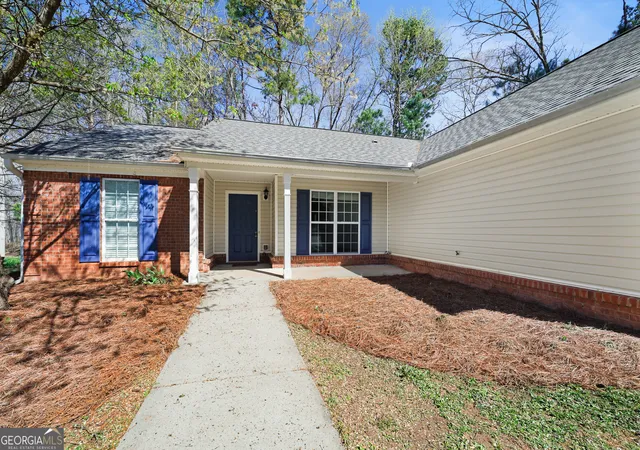 Photo 4 of Single family home for sale at 396 E Sycamore Dr, Winder, GA 30680 | MLS# 10710385 | Listing updated on 2026-10-04