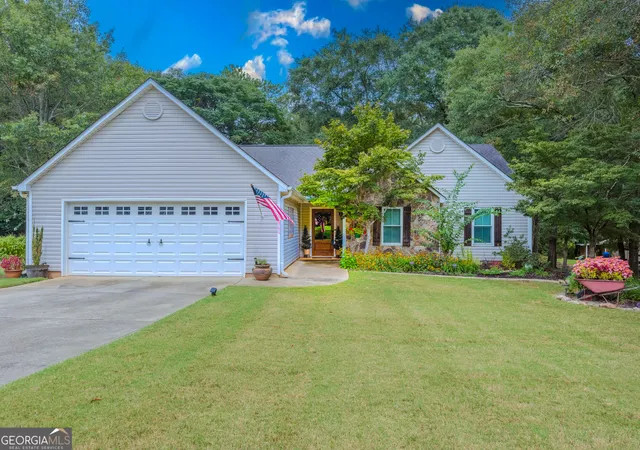 Photo 1 of Single family home for sale at 1505 Nunnally Wy, Monroe, GA 30655 | MLS# 10834844 | Listing updated on 2026-10-09