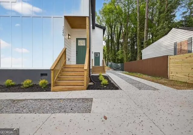 Photo 2 of Townhouse for sale at 1240 Campbellton Rd SW #A, Atlanta, GA 30310 | MLS# 10873893 | Listing updated on 2026-10-30
