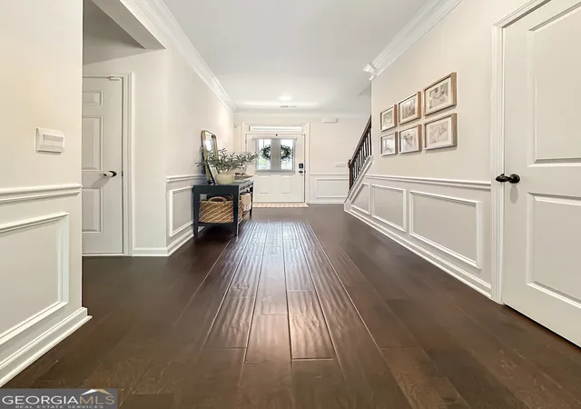 Photo 2 of Sale Pending at 110 Brookview Dr, Newnan, GA 30265 | MLS# 10733228 | Listing updated on 2026-04-27