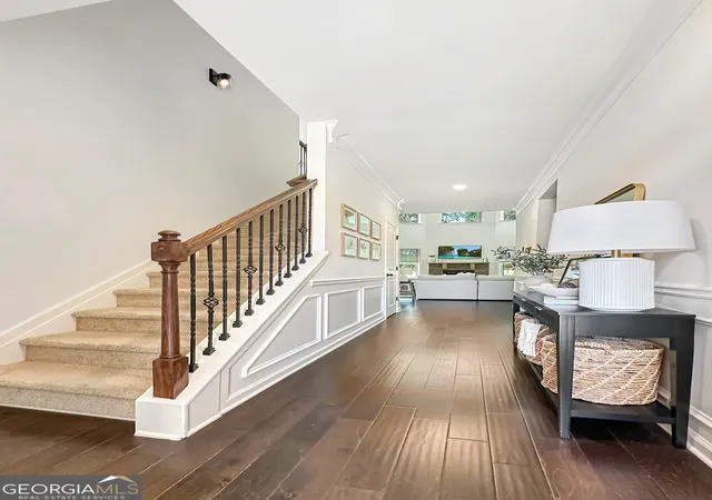 Photo 2 of Sale Pending at 110 Brookview Dr, Newnan, GA 30265 | MLS# 10733228 | Listing updated on 2026-04-27