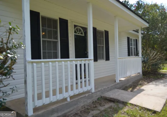 Photo 2 of Sale Pending at 79 N Camp Dr, Byron, GA 31008 | MLS# 10823539 | Listing updated on 2026-08-18