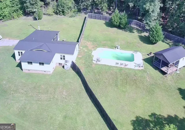 Photo 3 of Manufactured home for sale at 1812 Pickard Rd, Thomaston, GA 30286 | MLS# 10831278 | Listing updated on 2026-09-14
