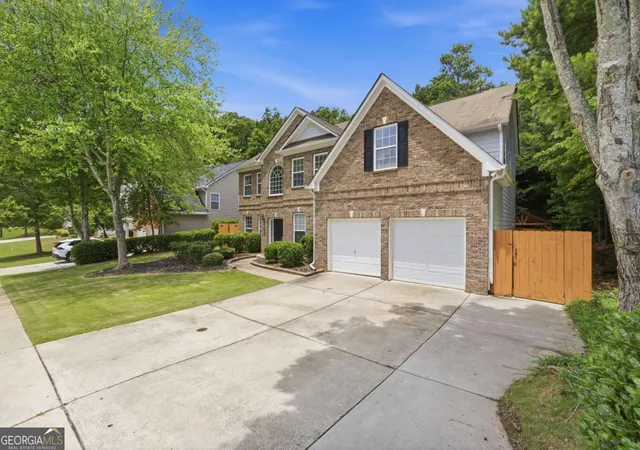 2nd image of 5835 Buckner Creek Dr Se, Mableton, GA 30126 | MLS# 10792518