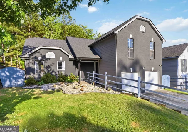 3rd image of 2455 Tolliver Dr, Ellenwood, GA 30294 | MLS# 10724653