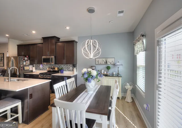 Photo 4 of Single family home for sale at 313 Moosehead Trl, Hoschton, GA 30548 | MLS# 10816657 | Listing updated on 2026-09-30